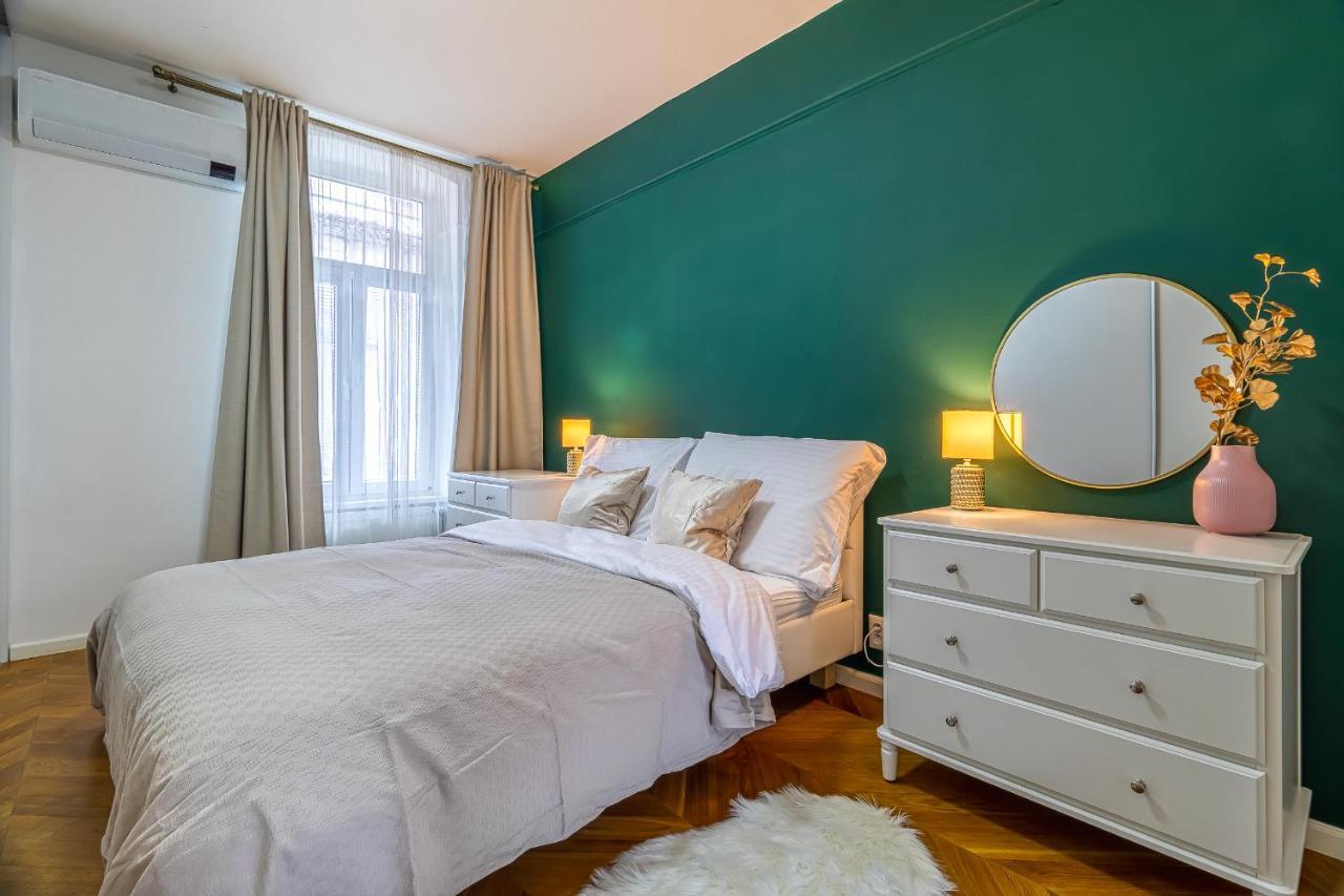Trendy Apartment In Central Pressburg Exterior foto